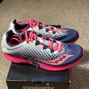 Saucony Type A9 SIZE:8.5